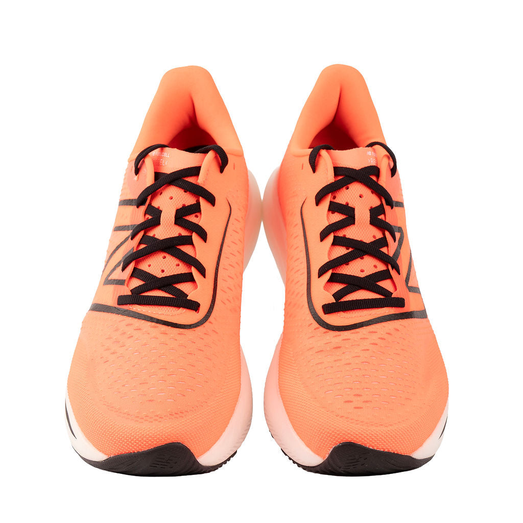 New Balance FuelCell V3 (11 Men)