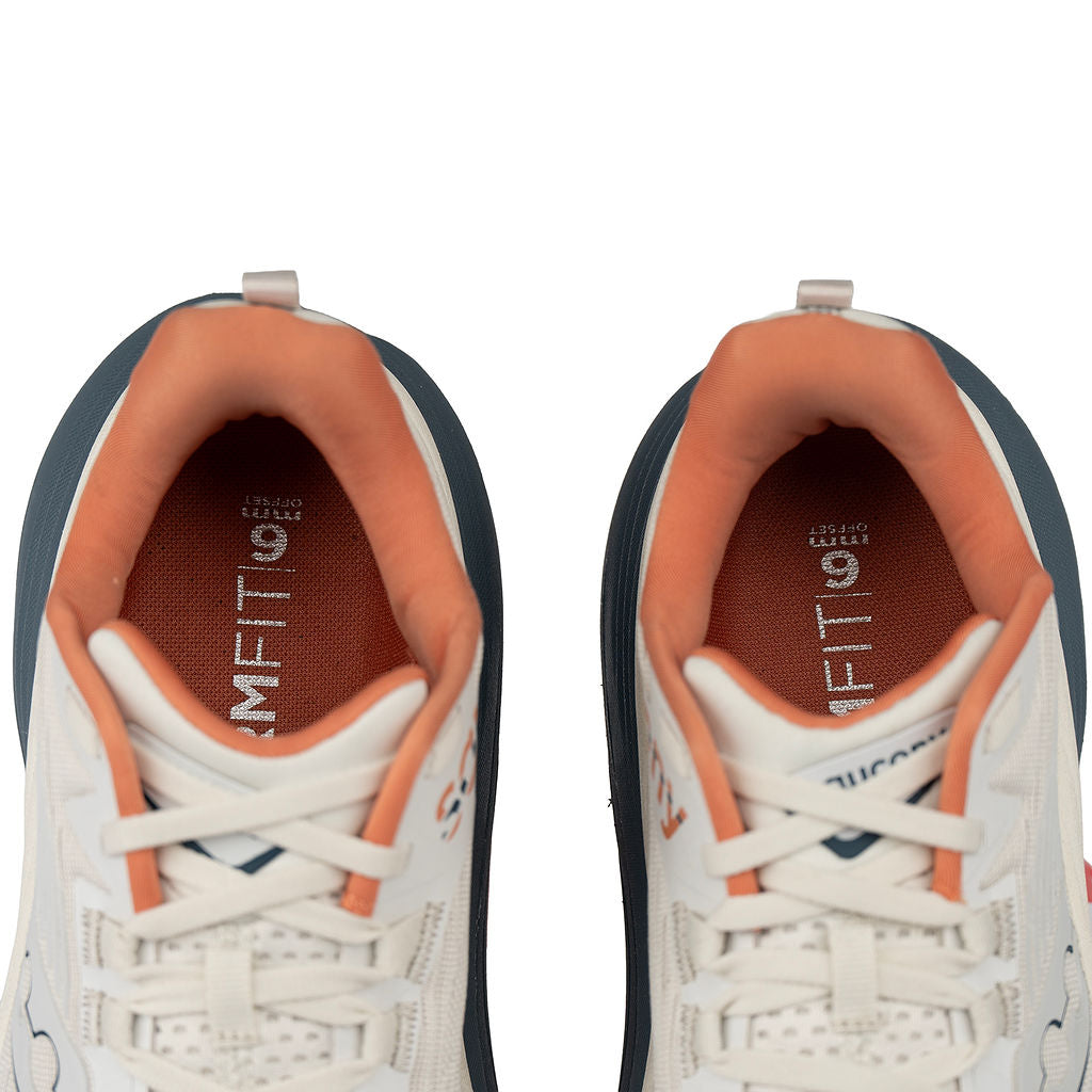 Saucony Hurricane 24 (8 Men)