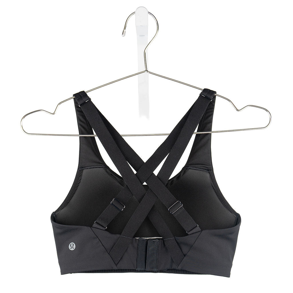 Lululemon Enlite Weave-Back Bra in black — weave back and closure