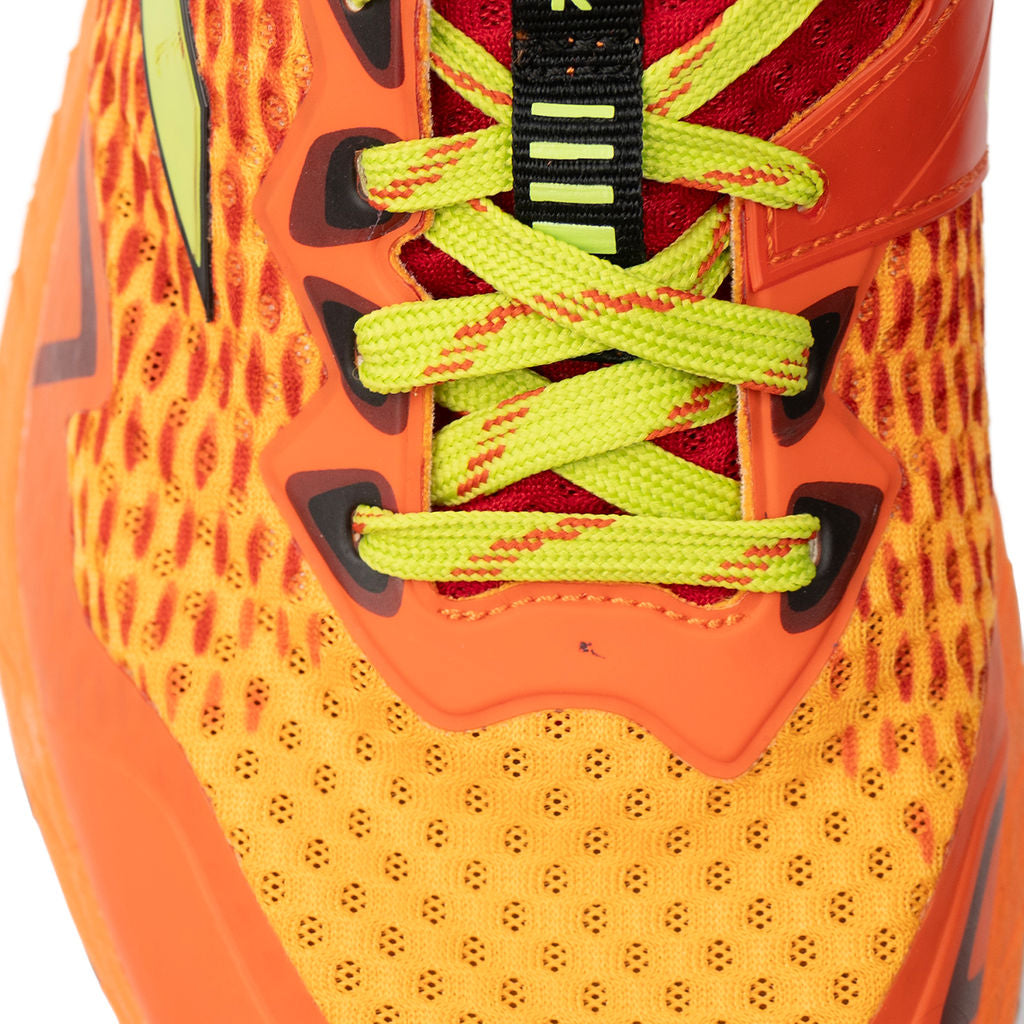 VJ Spark (12 Men)