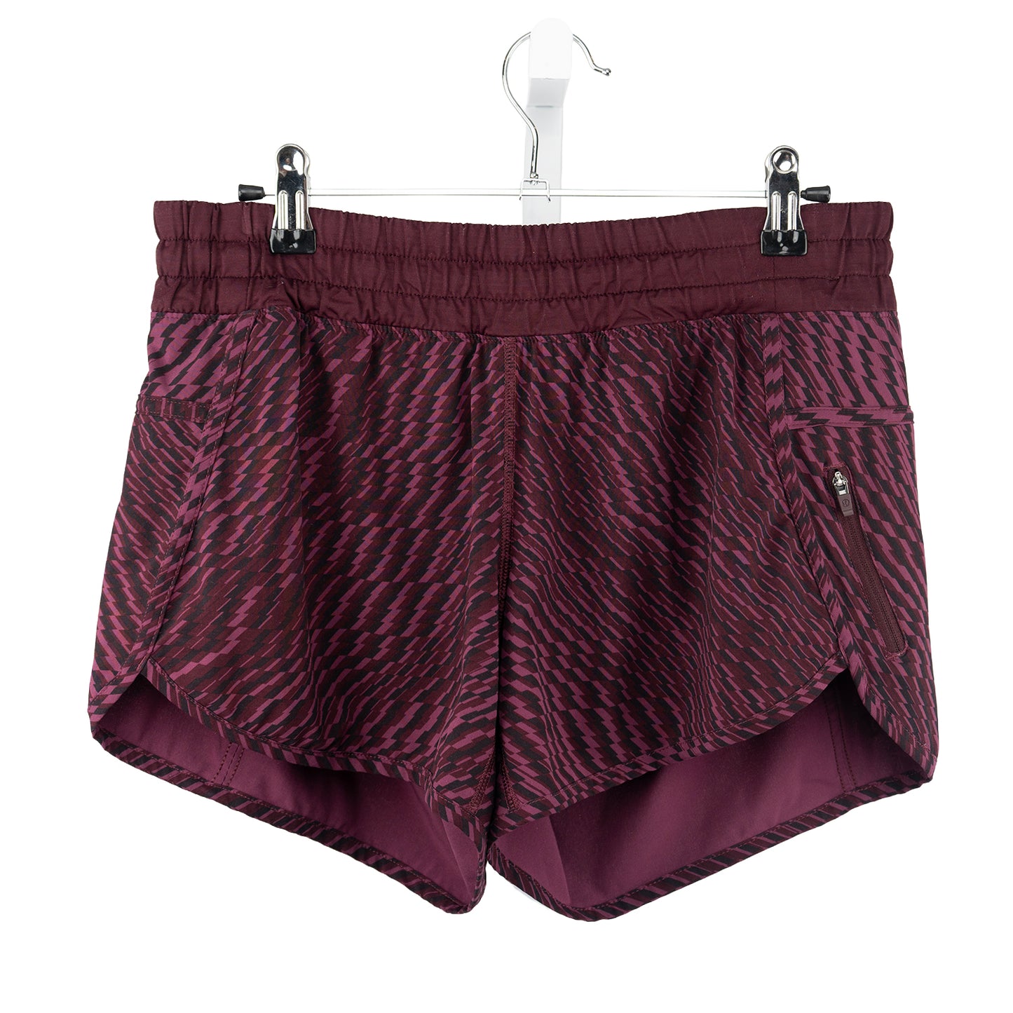 Lululemon Tracker III Shorts (6 Women)