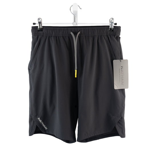 Nathan Essential Shorts 2.0 9" (S Men)