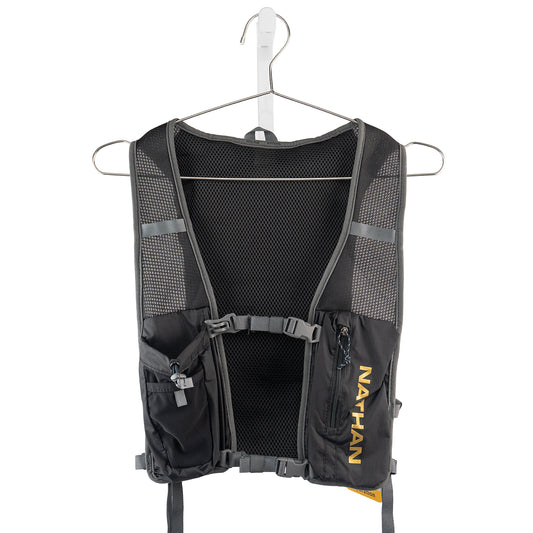 Nathan QuickStart 2.0 4L hydration pack in Black/Gold - front view