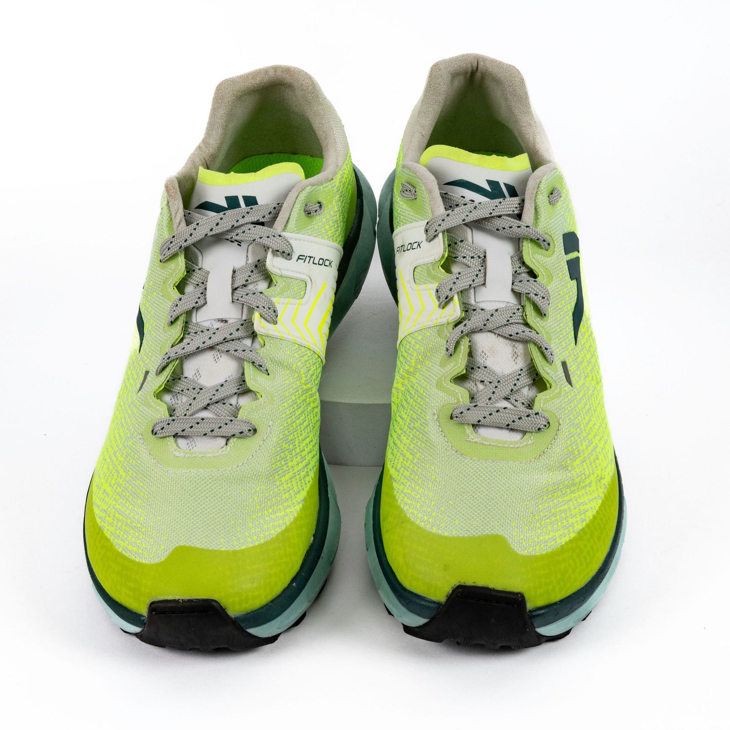 VJ Maxx 2 (8 Men/9.5 Women)
